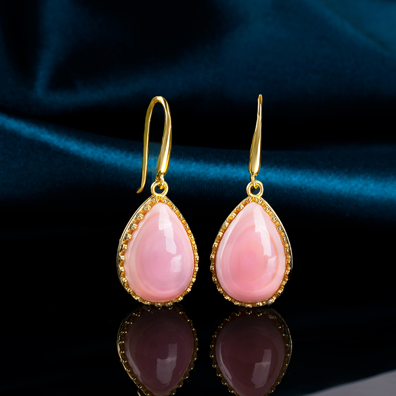 Regal Teardrop Earrings - Queen Conch Crown, Delicate European Hooks