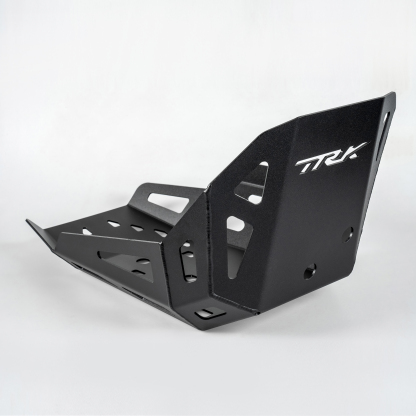 TRK702/702X  SKID PLATE BLACK