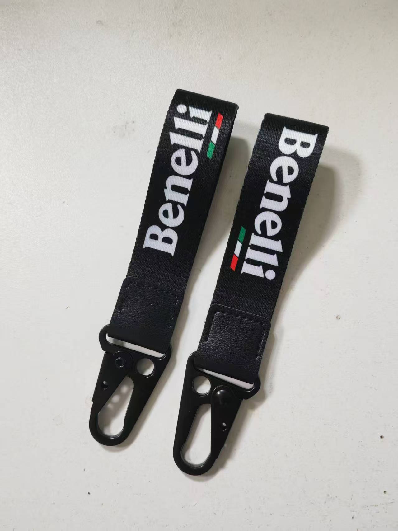 "BENELLI KEY CHAIN WITHOUT HANG TAG"