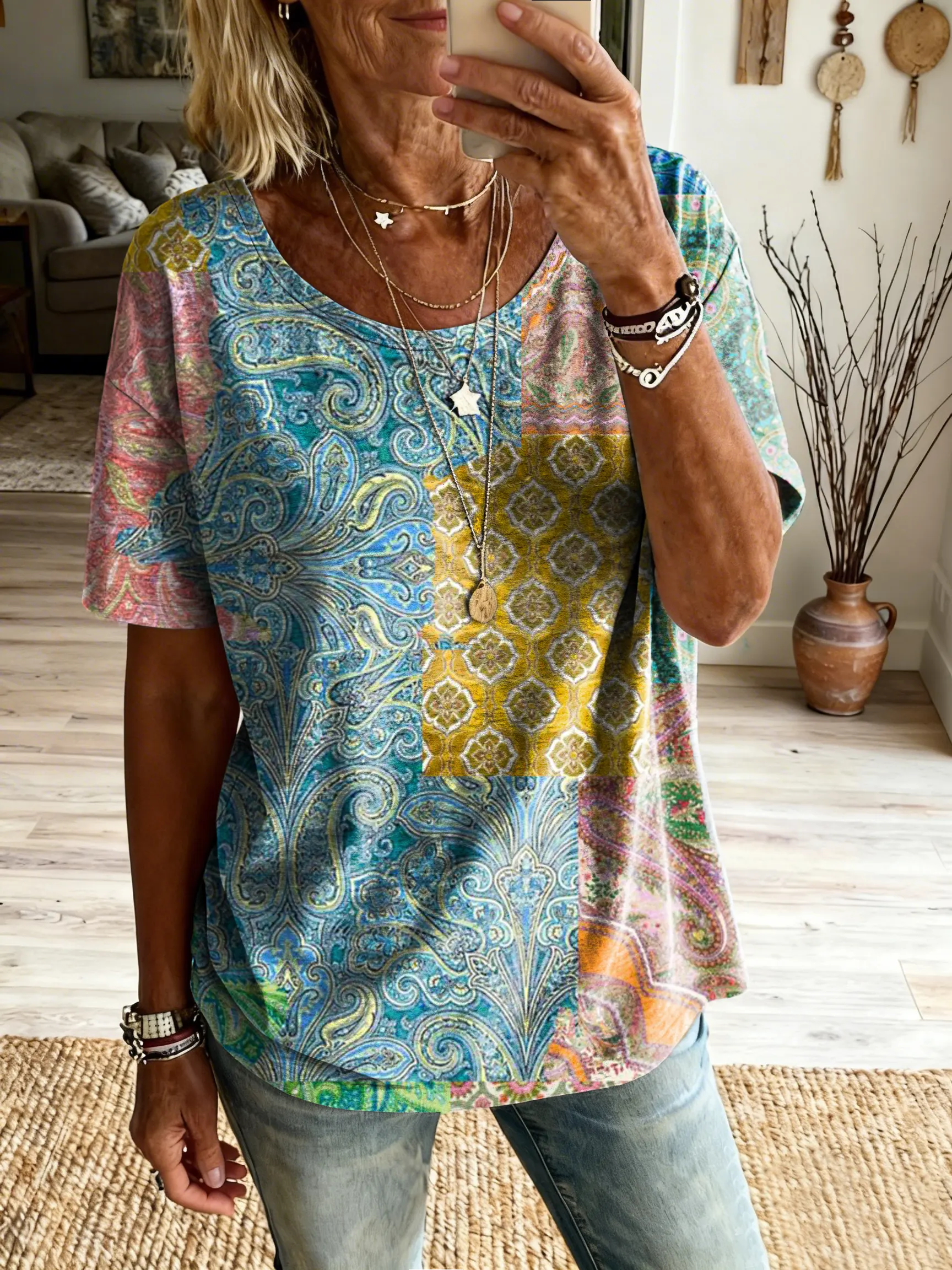 Women's Retro Spliced ​​Floral Art Print Casual Crew Neck Short-Sleeve T-Shirt