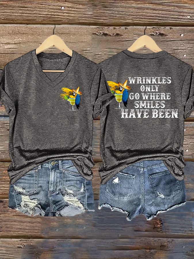 Women's Retro  Wrinkles Only Go Where Smiles Have Been Print T-Shirt