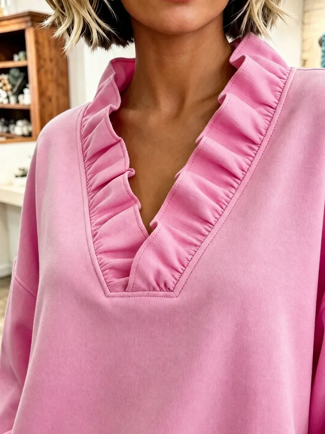Women'S Cozy Oversized Vibrant Pink Ruffled Sweatshirt