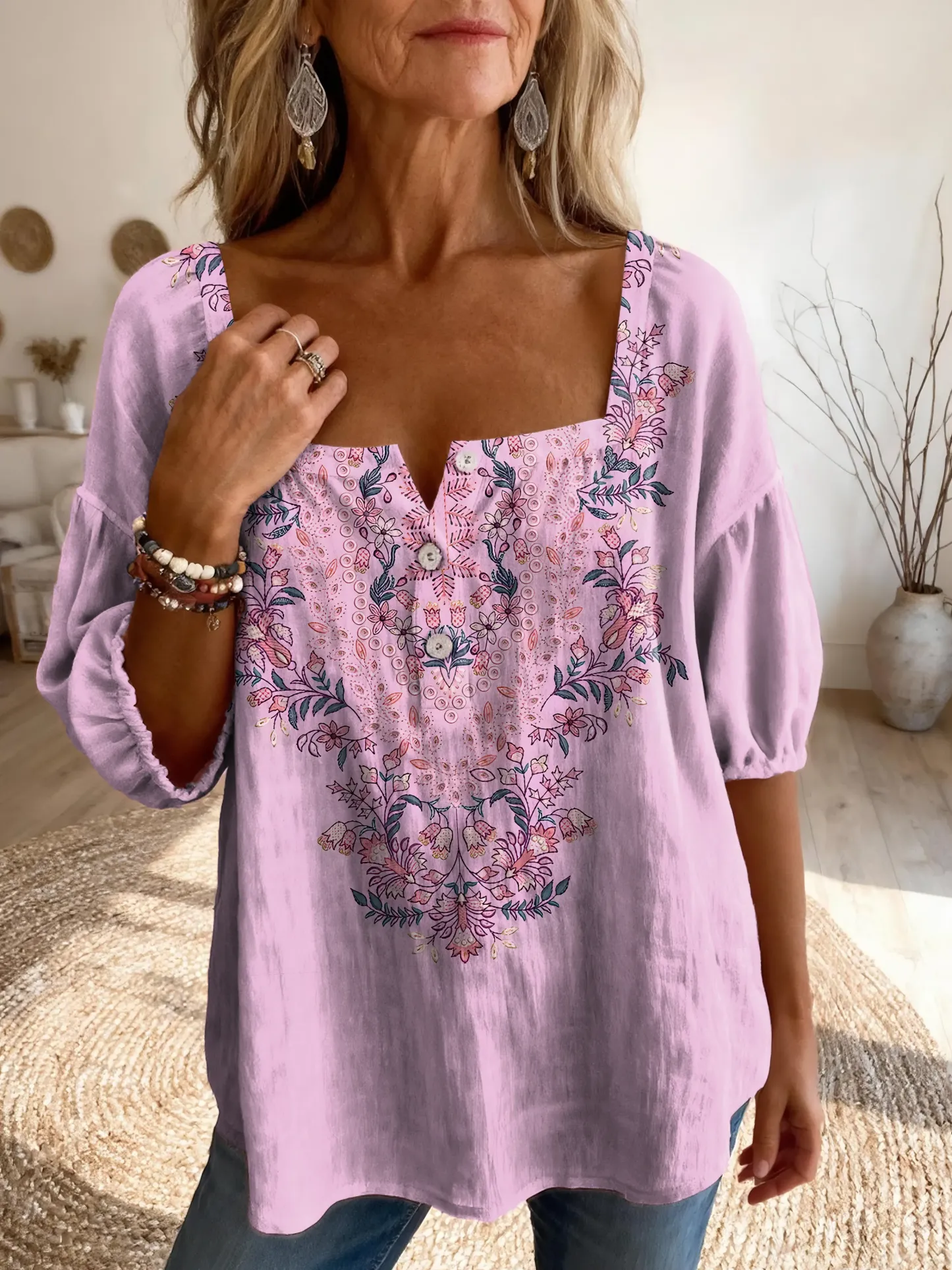 Ethnicity Purple Flowers Women's Vintage Art Print Casual Square-neck Top