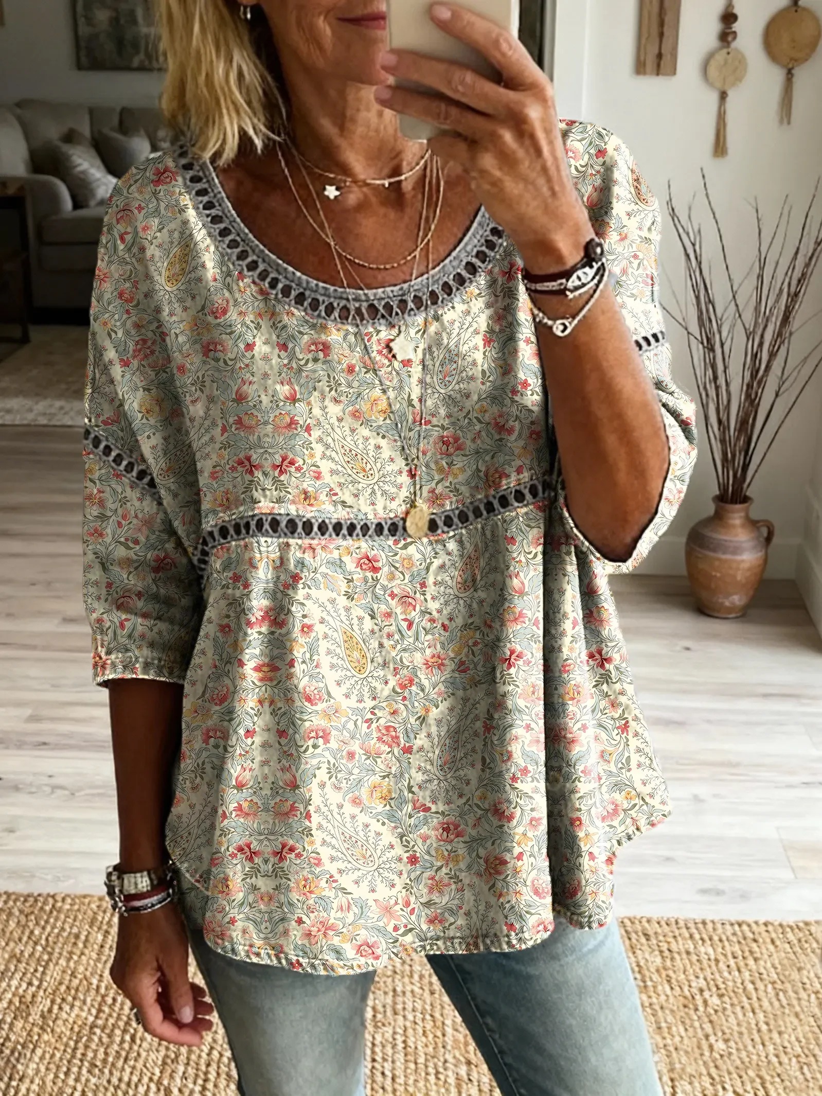 Women's Bohemian Vintage Floral Art Print Casual Round Neck Cutout Top