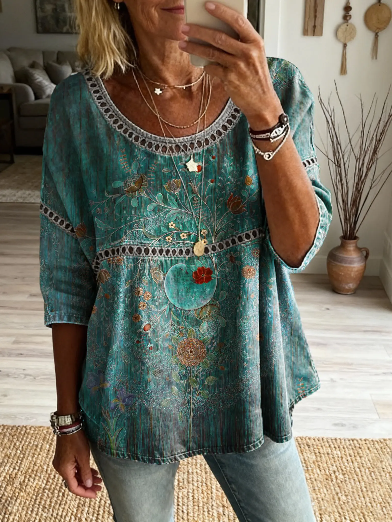 Women's Vintage Bohemian Floral Art Print Casual Round Neck Cutout Top