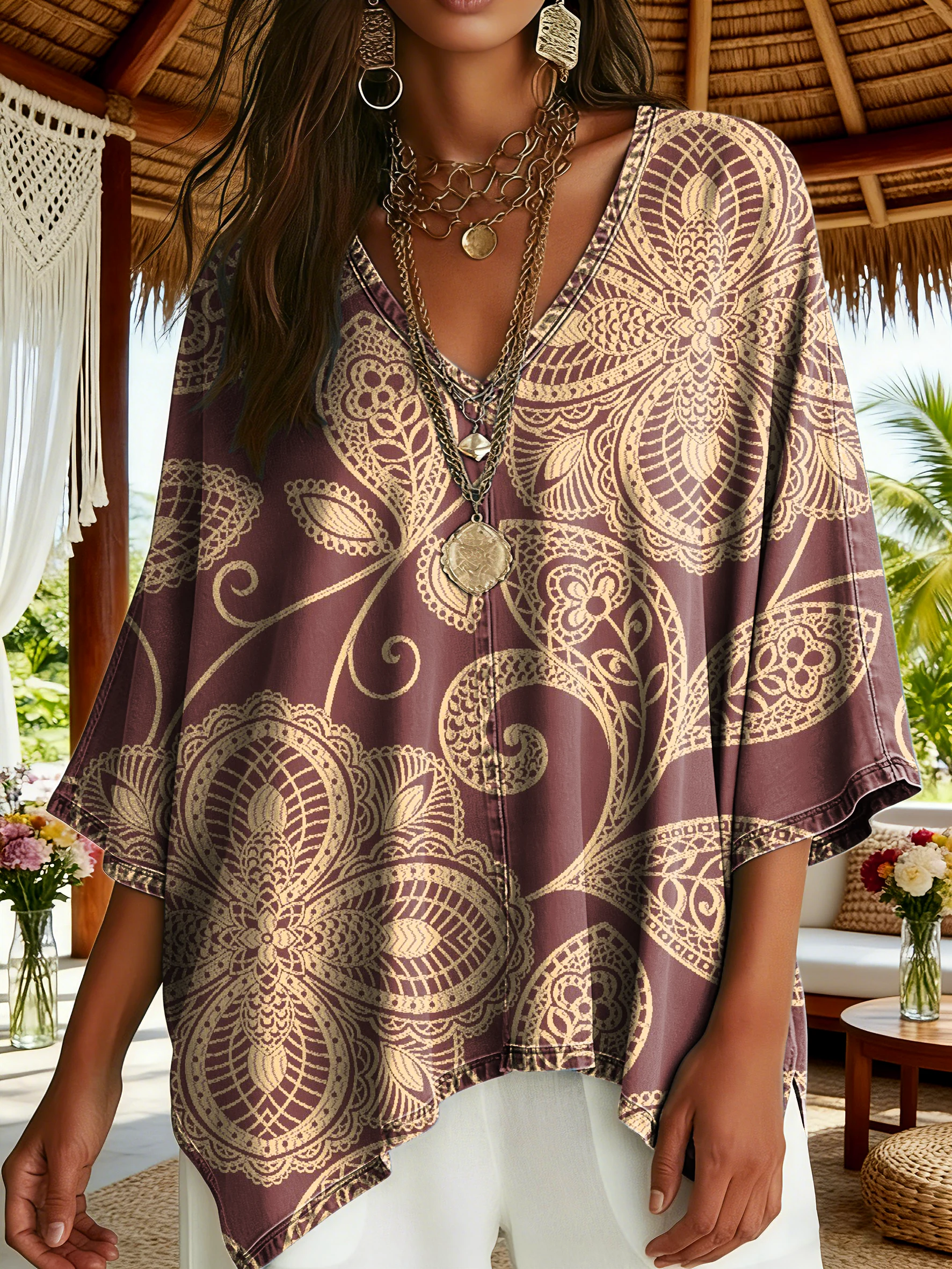 Women's Vintage Ethnic Floral Pattern Art Print Casual V-neck Batwing Sleeve Top