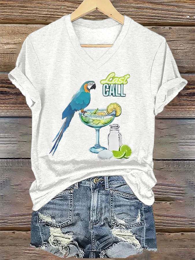 Women's Retro Parrot Margarita Print T-Shirt
