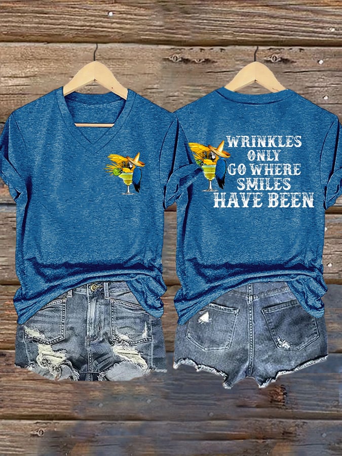 Women's Retro  Wrinkles Only Go Where Smiles Have Been Print T-Shirt