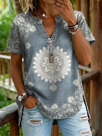 Ethnicity Light Blue Totem Women's Art Print Casual V-neck Short-sleeved Washed Cotton Denim Top