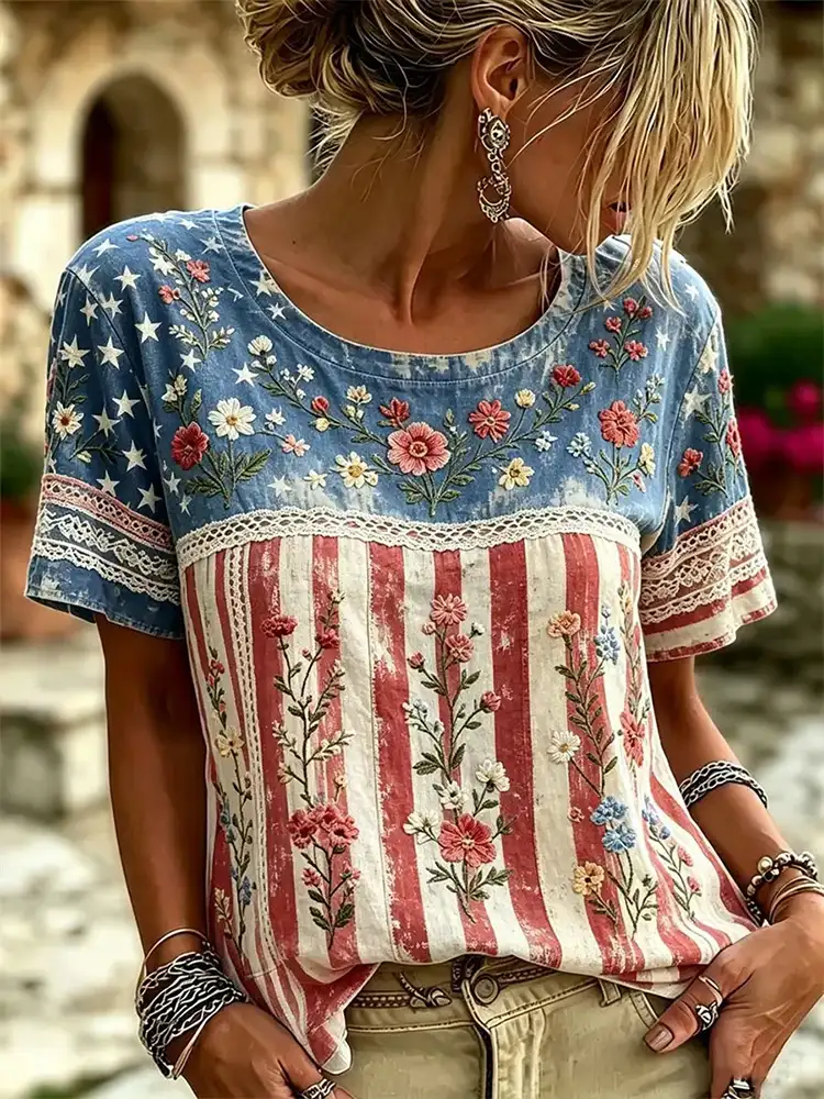 Women's Independence Day Floral Print Art T-shirt With Round Neck And Short Sleeves