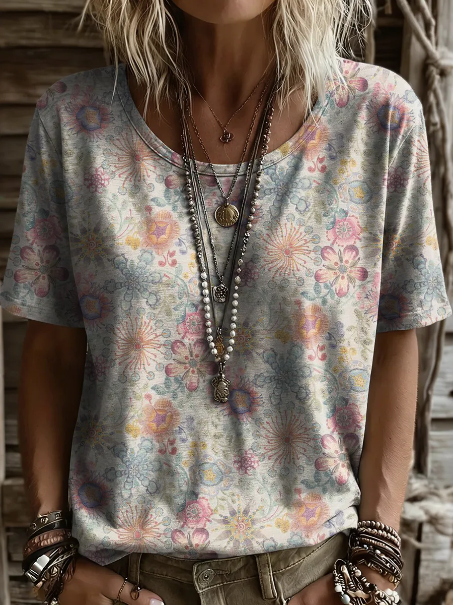 Women's Retro Ethnic Floral Art Print Casual Short-sleeve Round Neck Cotton T-shirt