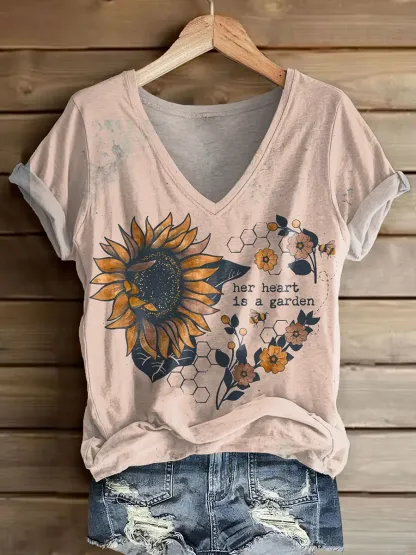Her Heart Is A Garden Flowers Love Women's V-neck Print Casual T-shirt