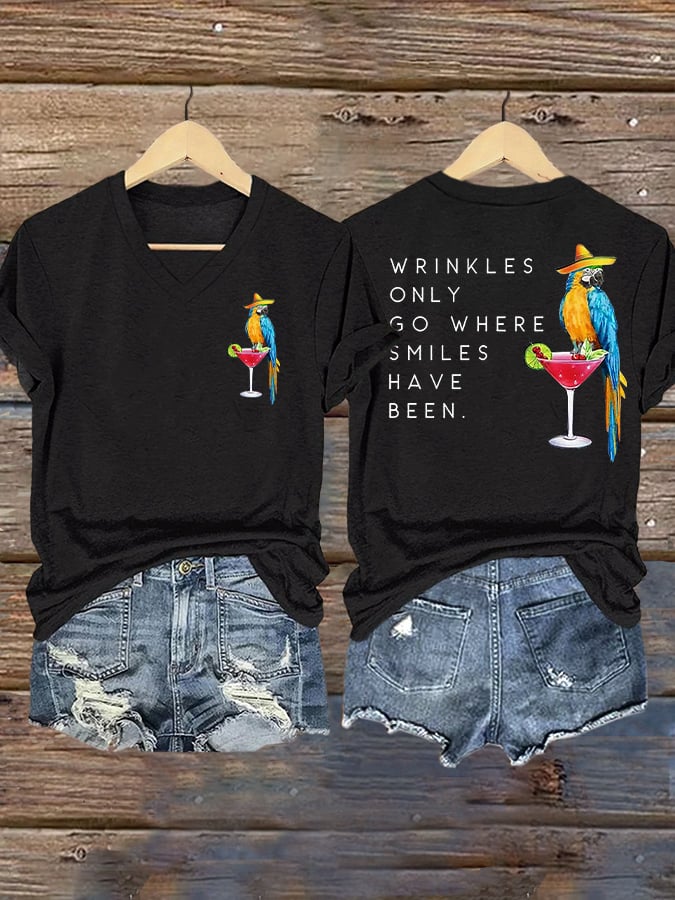 V Neck Retro Wrinkles Only Go Where Smiles Have Been Print T-Shirt