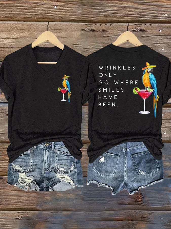 V Neck Retro Wrinkles Only Go Where Smiles Have Been Print T-Shirt