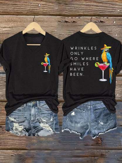 V Neck Retro Wrinkles Only Go Where Smiles Have Been Print T-Shirt