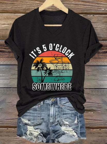 V-Neck Retro 5 O'clock Margarita Print T-Shirt