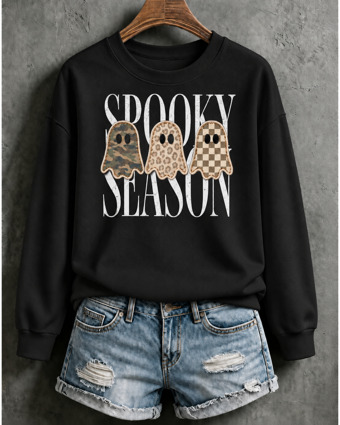 Women’s Spooky Season Ghost Sweatshirt