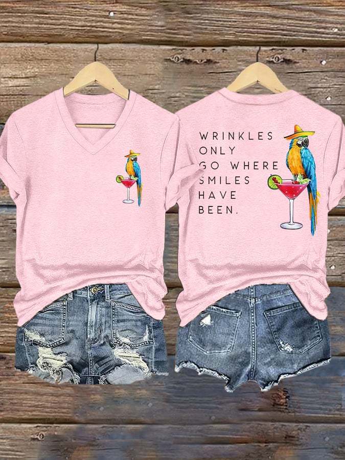 V Neck Retro Wrinkles Only Go Where Smiles Have Been Print T-Shirt