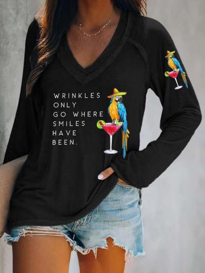 V-neck Retro Wrinkles Only Go Where Smiles Have Been Print T-Shirt