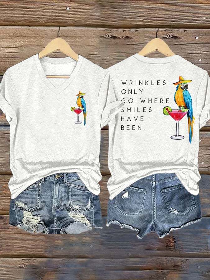 V Neck Retro Wrinkles Only Go Where Smiles Have Been Print T-Shirt