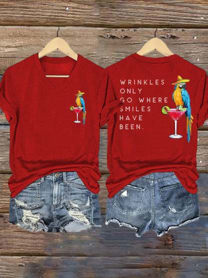 V Neck Retro Wrinkles Only Go Where Smiles Have Been Print T-Shirt