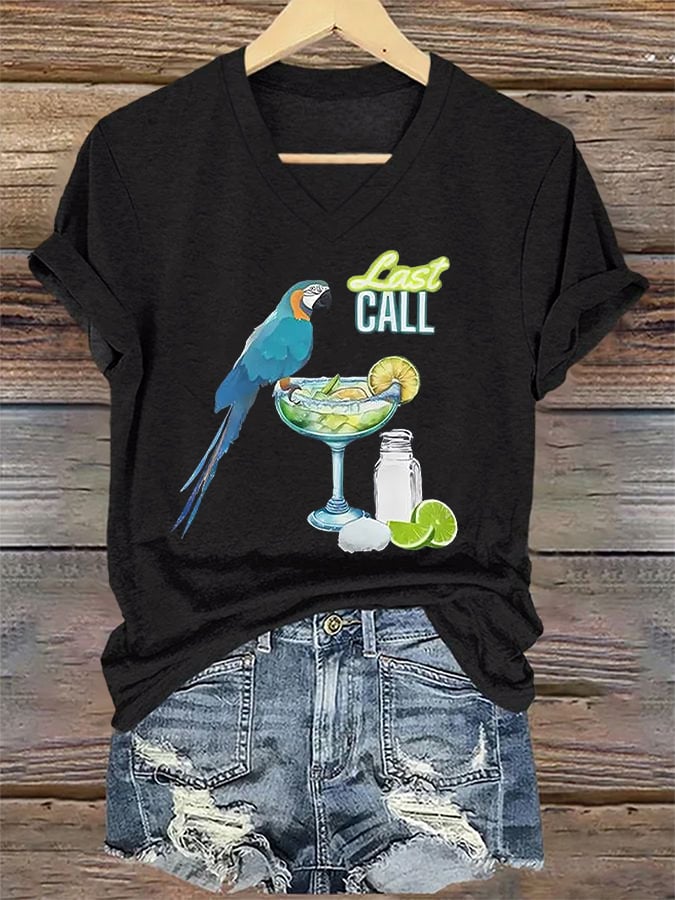Women's Retro Parrot Margarita Print T-Shirt