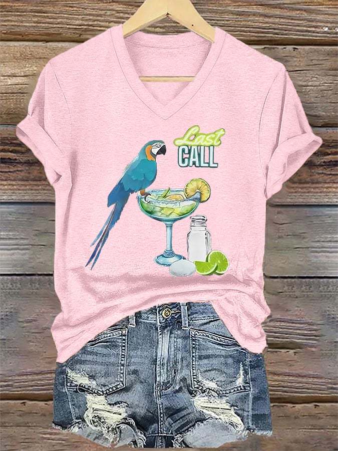 Women's Retro Parrot Margarita Print T-Shirt