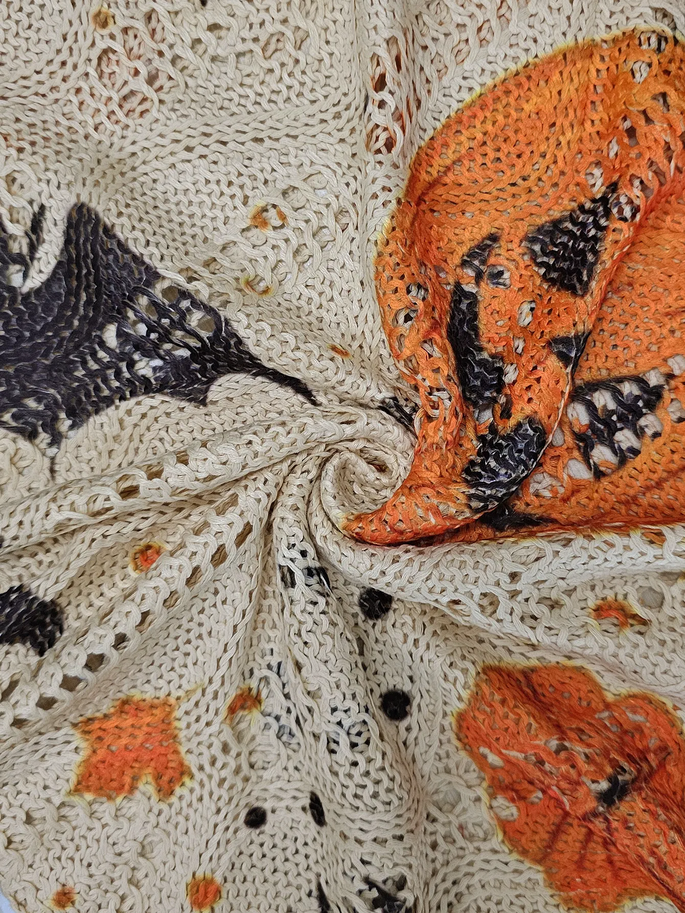 Women's Halloween One-Shoulder Diamond Hollow Bat Pumpkin Print Long Sleeve Top