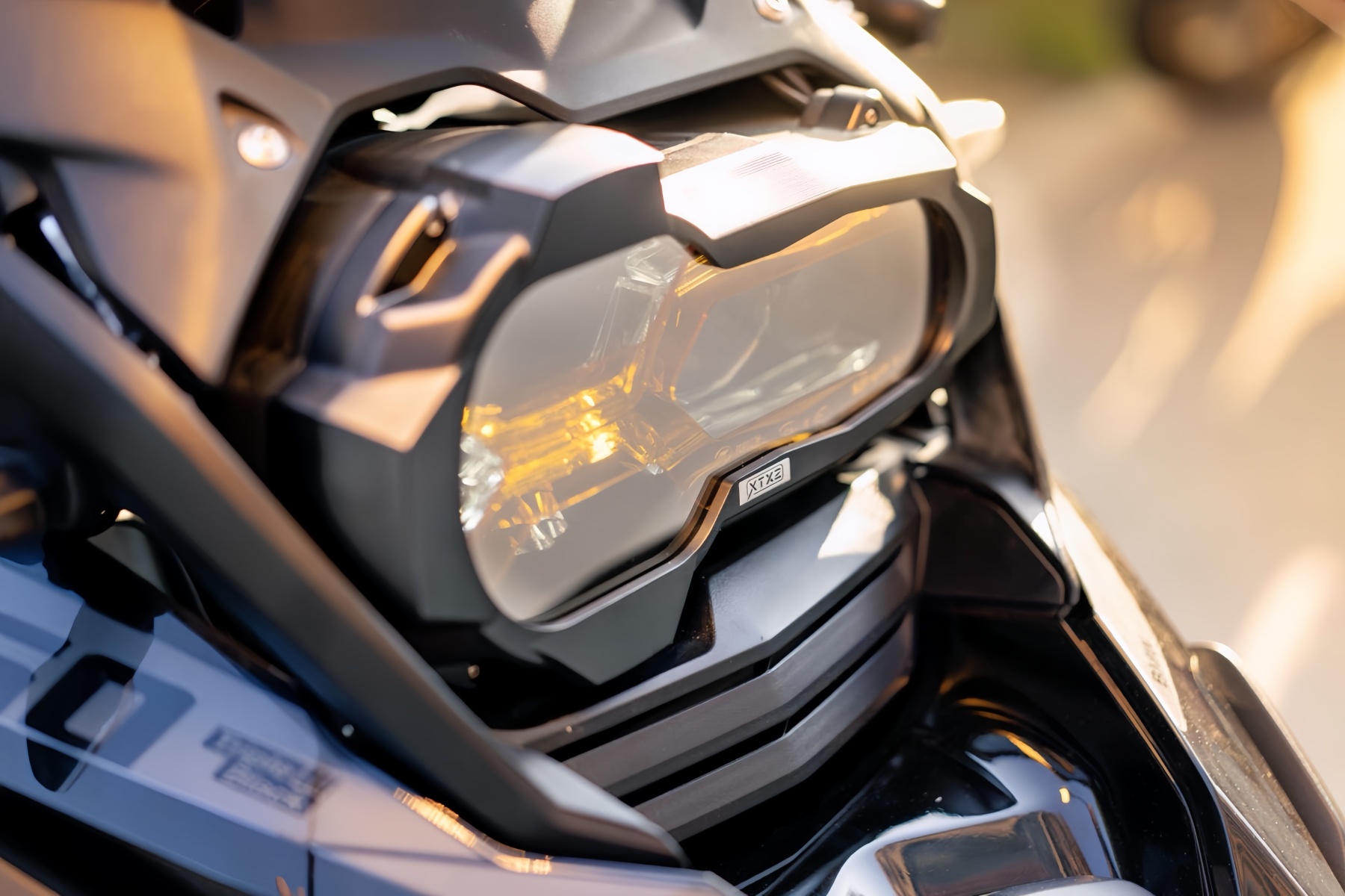 BMW R1250/1200GS ADV HEADLIGHT GUARD X-ARMOR