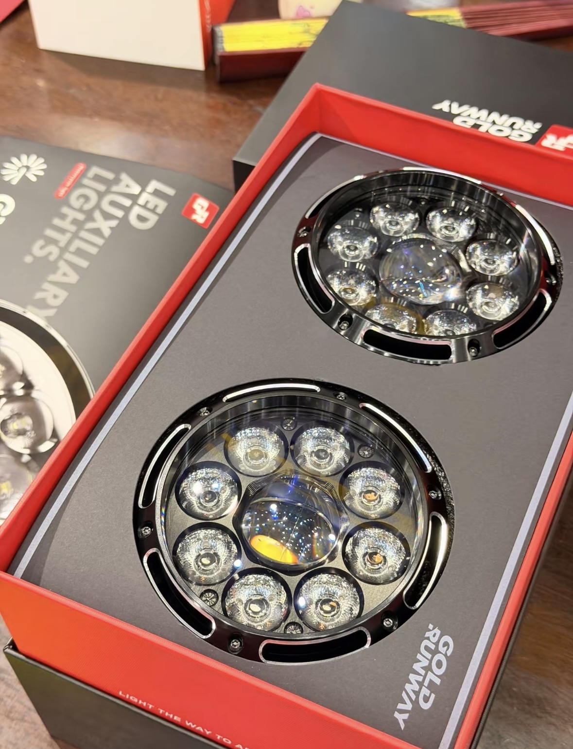 LED SPOTLIGHT GR-GX9 9 Beam