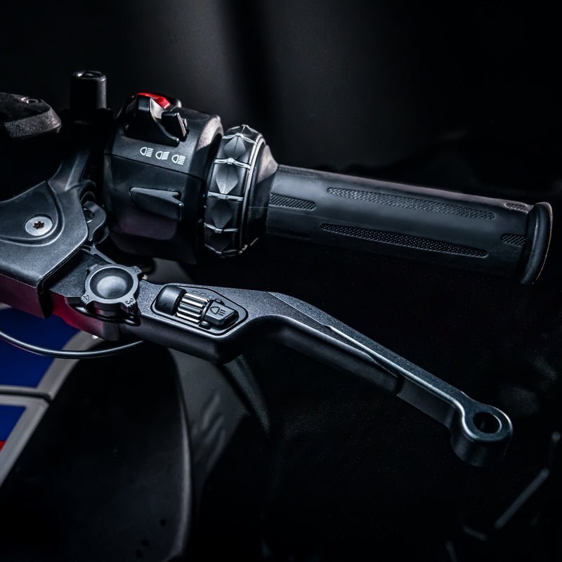 Clutch Lever With Integrated Light Switch