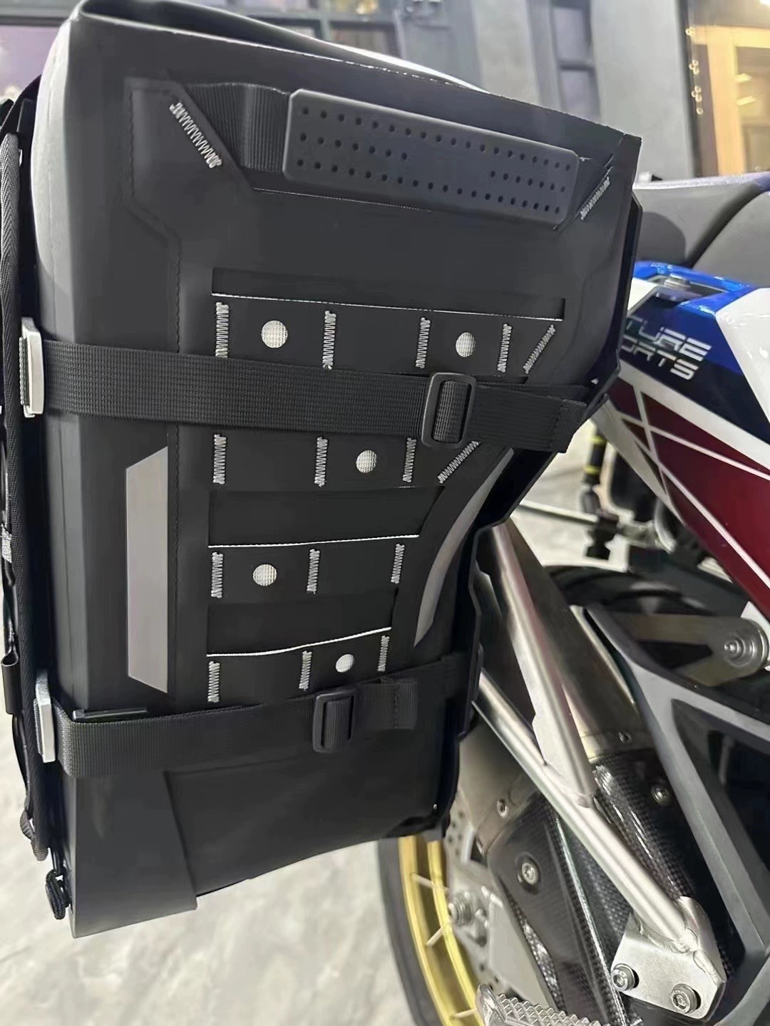Motorcycle Semi-rigid Side Bag