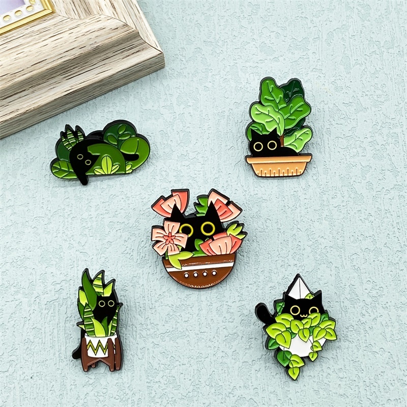 Cute cartoon black cats Brooch