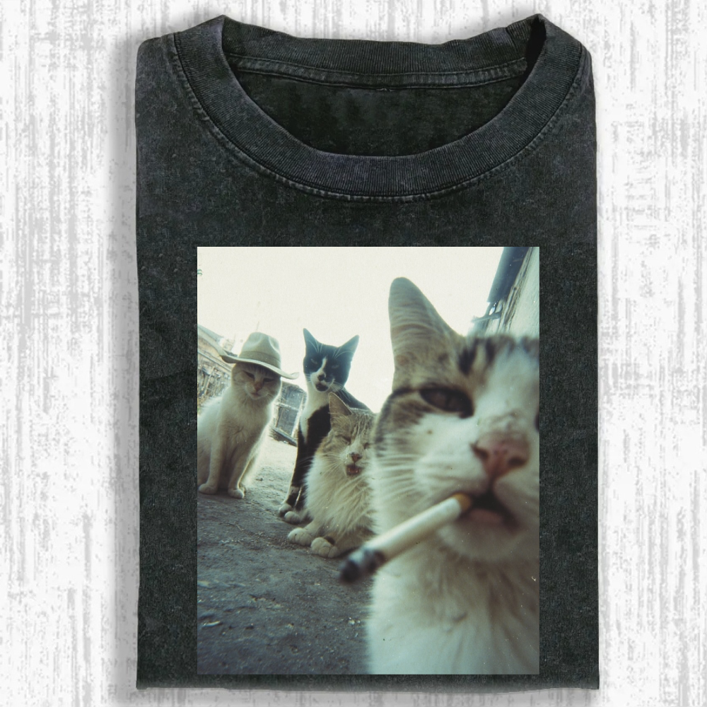 Smoking cat Washed T-shirt