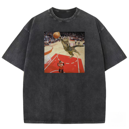 Feline Court Conqueror Washed T-shirt