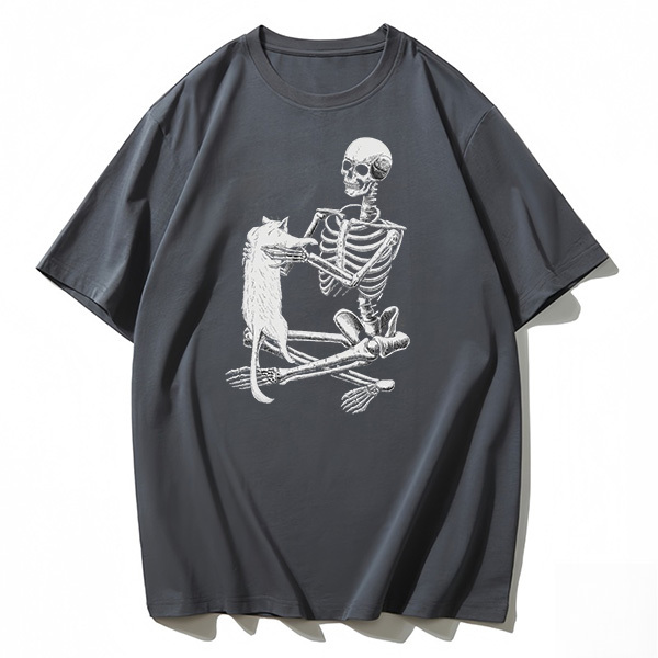 Loving my cat graphic T-shirt