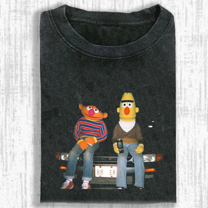 Lonely Night Retro  Washed T-shirt