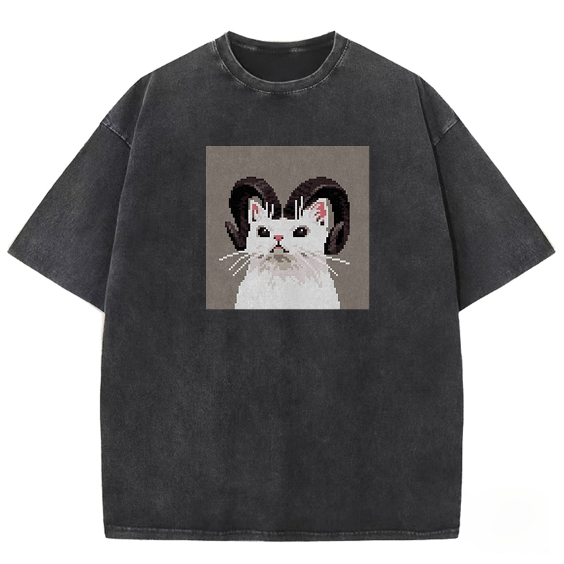 Ram-Horned Feline Pixel Washed T-shirt