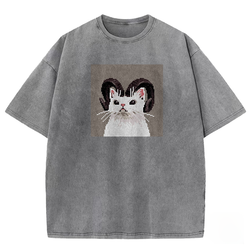 Ram-Horned Feline Pixel Washed T-shirt