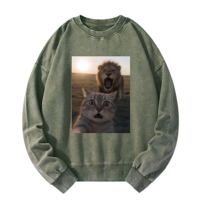 Wacky Cat Washed Sweatshirt