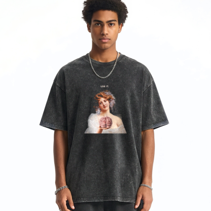 USE YOUR BRAIN Washed T-shirt