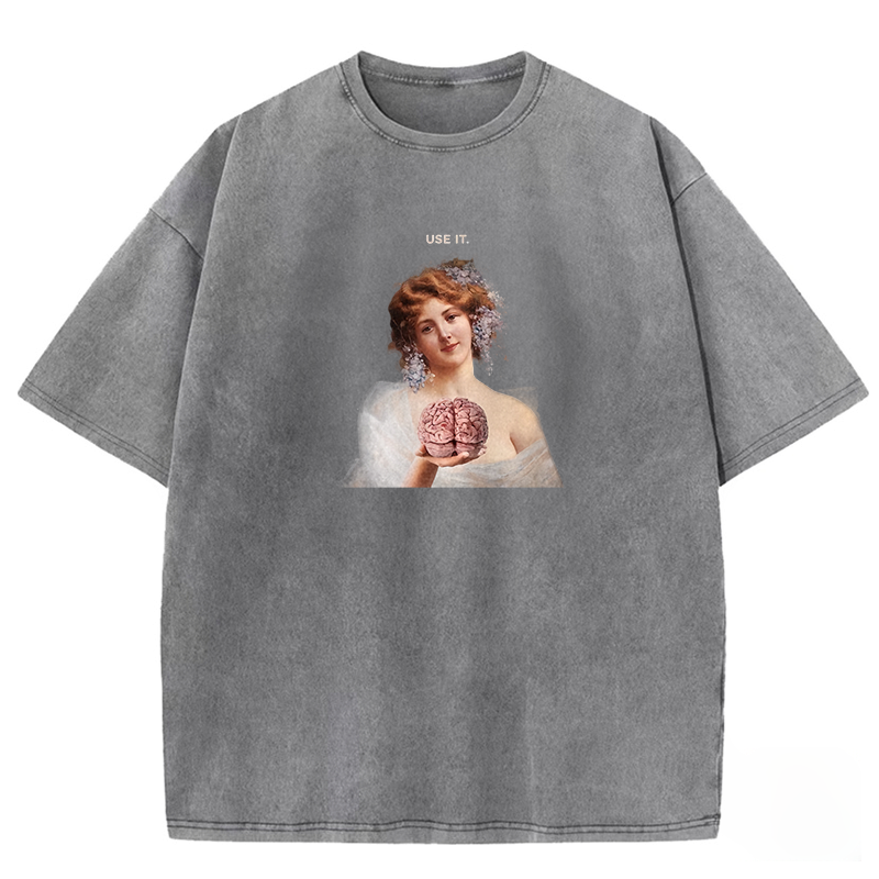 USE YOUR BRAIN Washed T-shirt