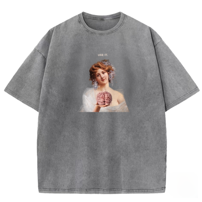 USE YOUR BRAIN Washed T-shirt
