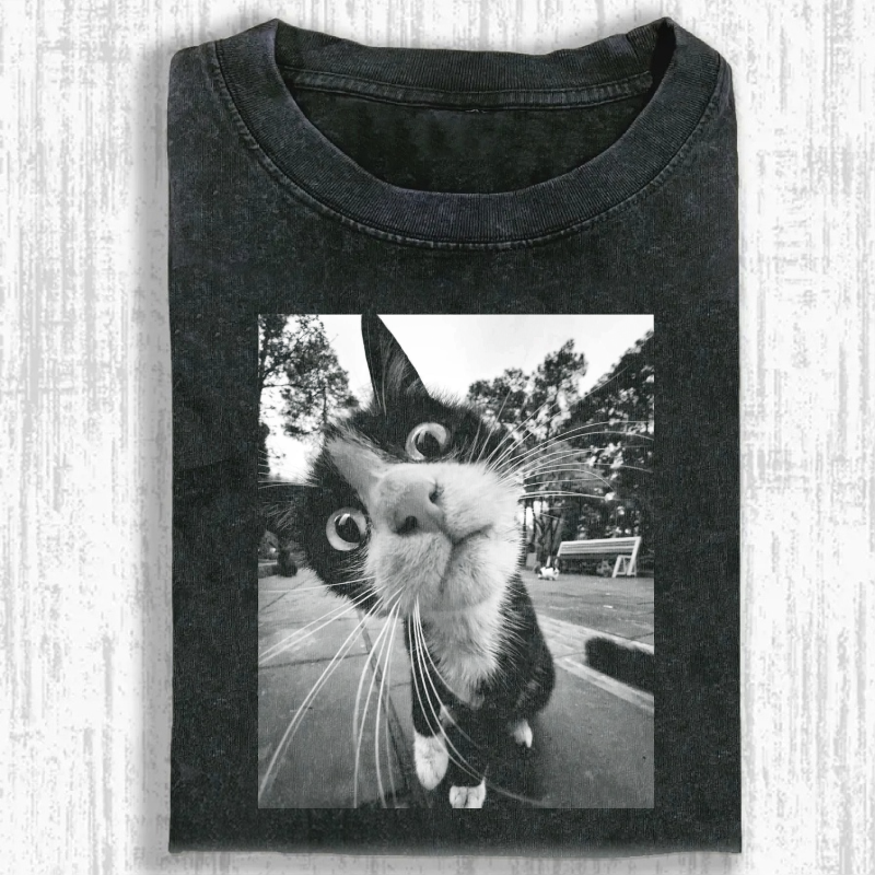 Milk Cats Washed T-shirt