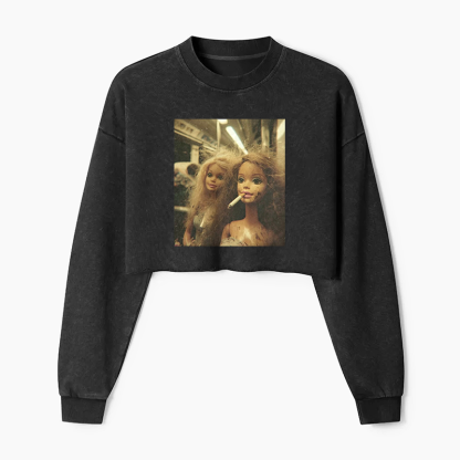 SMOKING BARBIE GIRL SHORT SLEEVED Washed Crop Sweatshirt