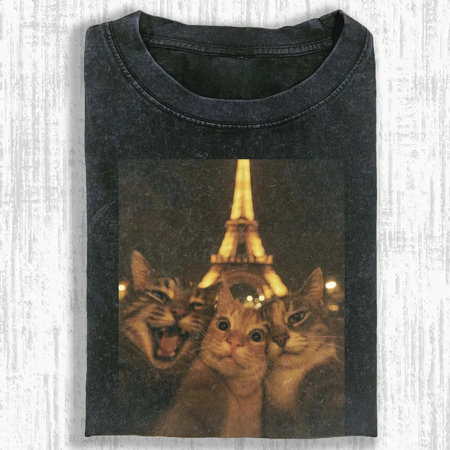 Selfie Cats Washed T-shirt