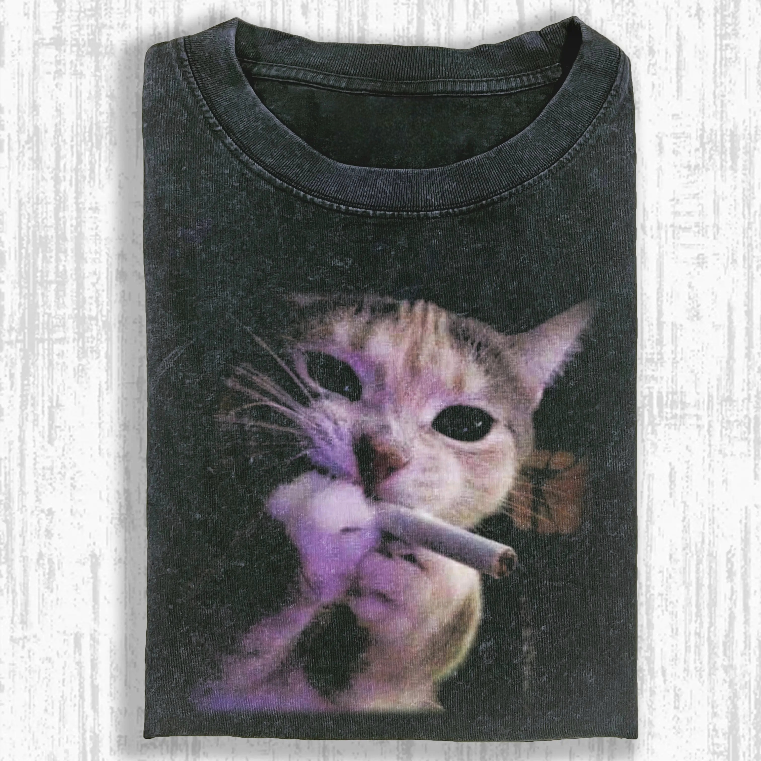 Smoking cat Washed T-shirt