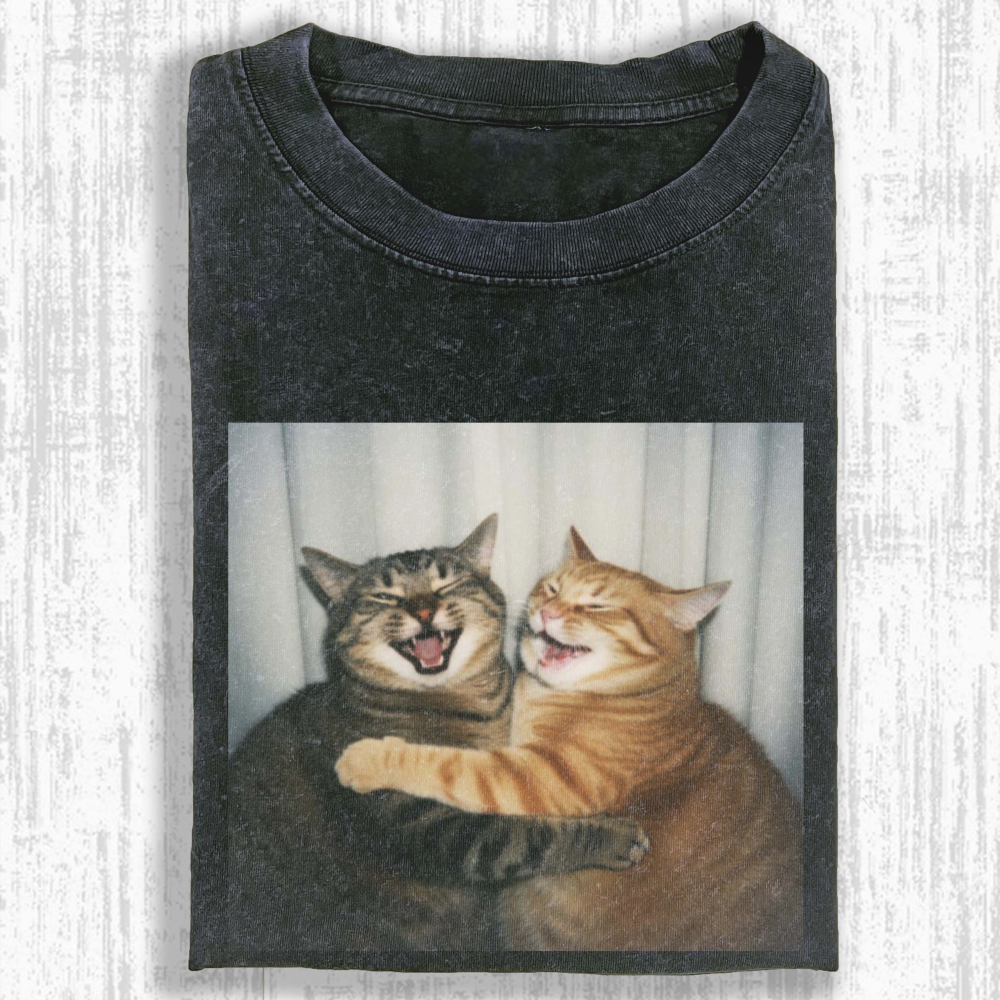 Cat selfie Washed T-shirt