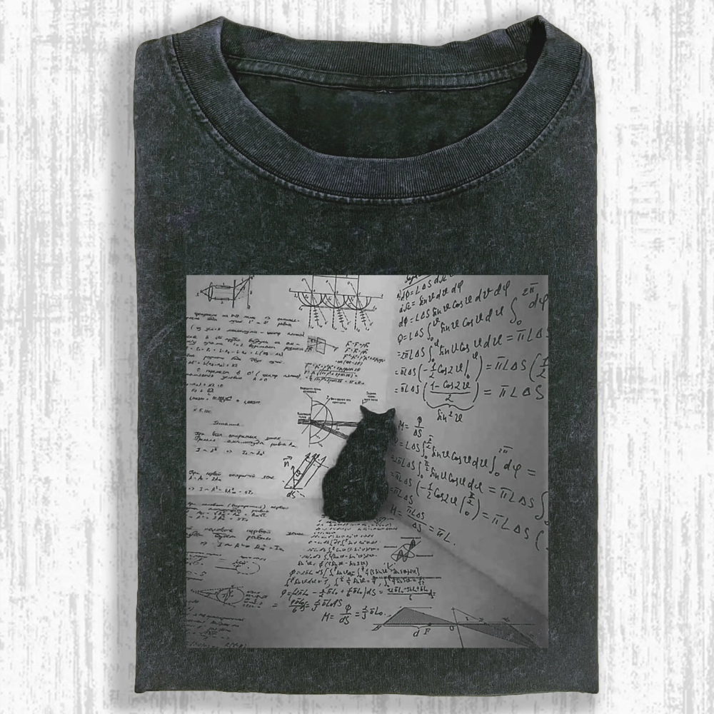 Wacky cat Washed T-shirt