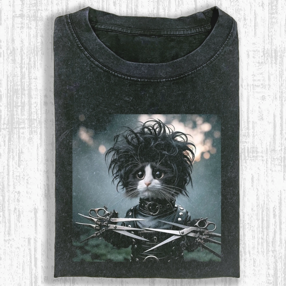 Wacky cat Washed T-shirt